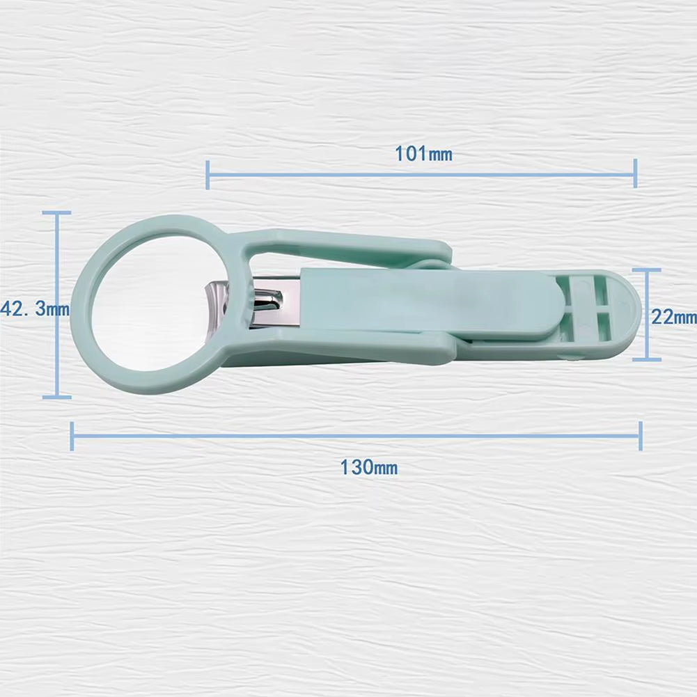 Nail Clipper with Magnifying Glass